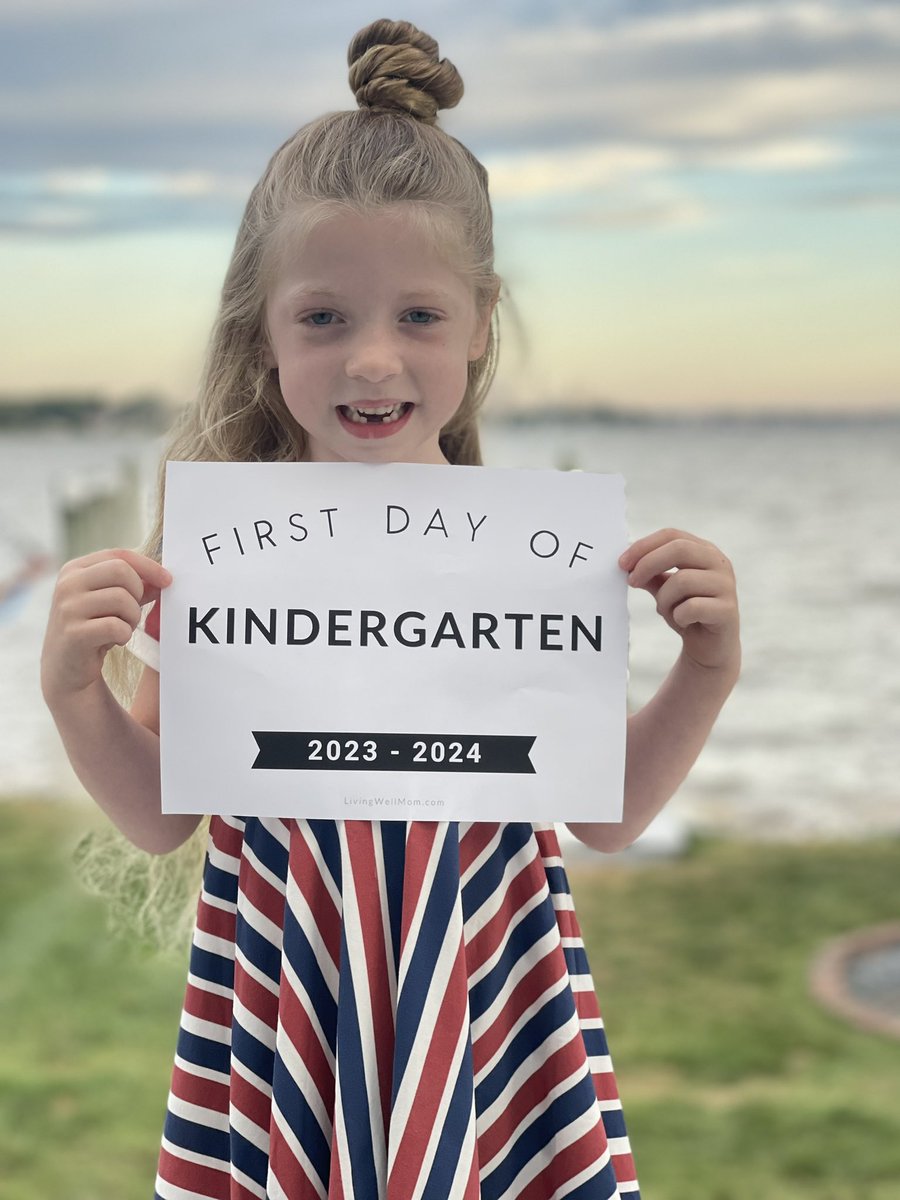 LastnerFam's tweet image. First Day of Kindergarten success!! Thank you to @FSESAACPS for taking great care of my girl! #aacpsawesome #firstdayofK
