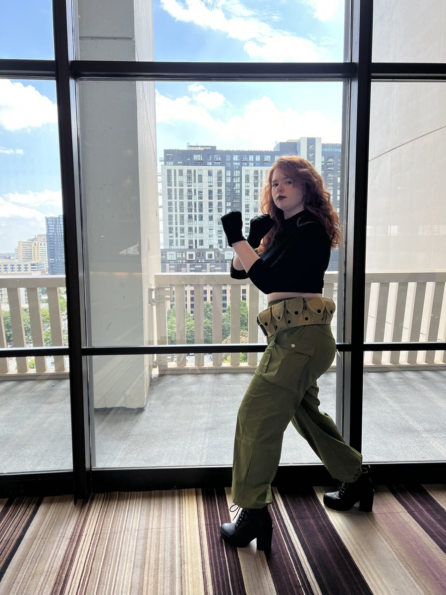 70snancydrew's tweet photo. 6 years ago @ChristyRomano told me I should cosplay Kim Possible. Today I made it happen. So what’s the sitch? https://t.co/UfXB2aVpFZ