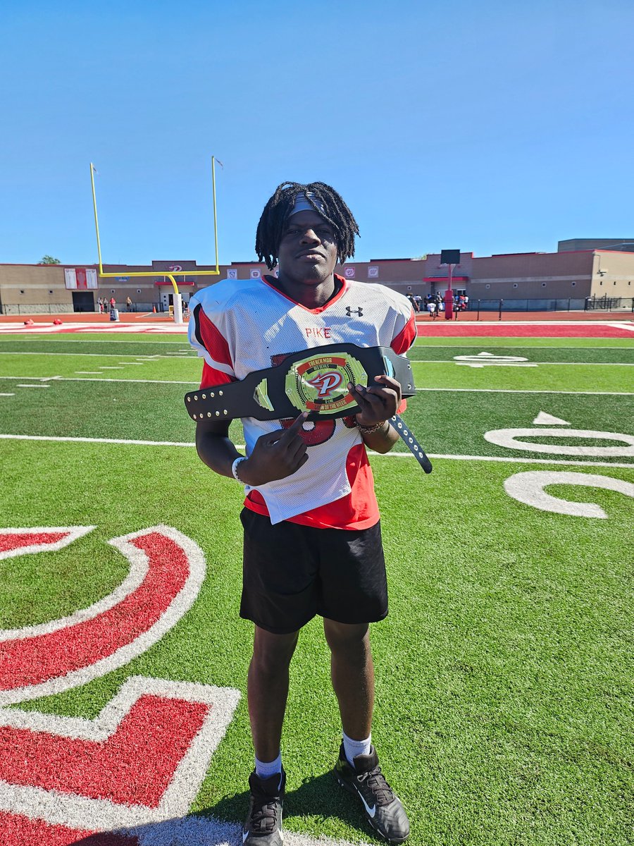 CoachMartell1's tweet photo. Pike Olinemen of the week. Enson Billings &amp; Munachimdinanma Newman-Nwodika @p https://t.co/G9vpSZFbxM