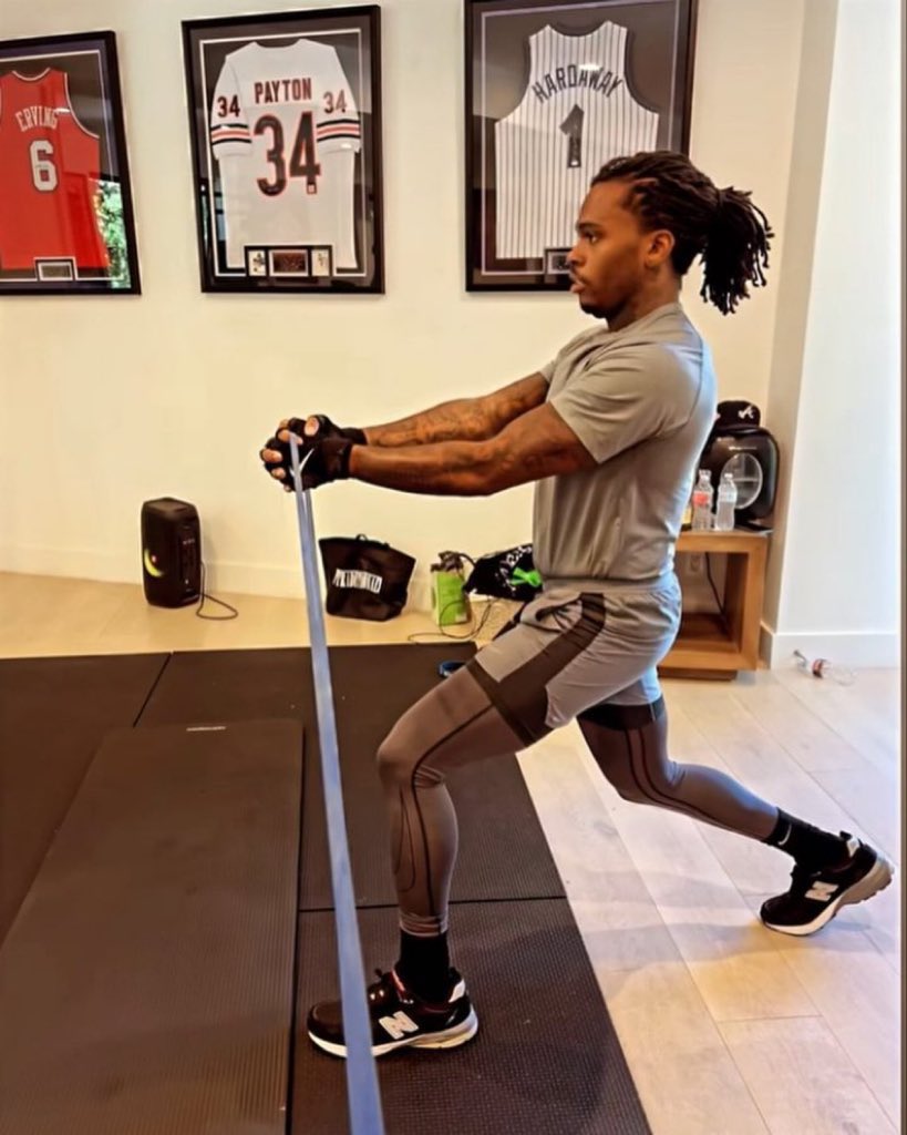 SaycheeseDGTL's tweet photo. New photo of Gunna surfaces https://t.co/jfuEBnxSkG