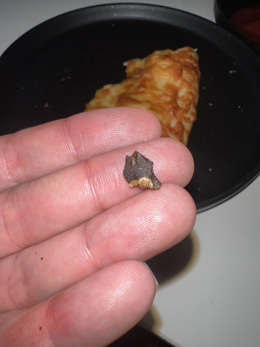 Hi <a href="/chicagotown/">Chicago Town</a>, any idea what this piece of slate/stone is doing inside our stuffed crust four cheese pizza? 🤢🤢
