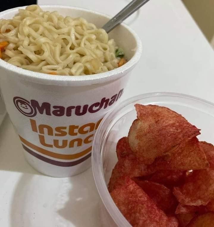"Si ma, si estoy comiendo bien”.