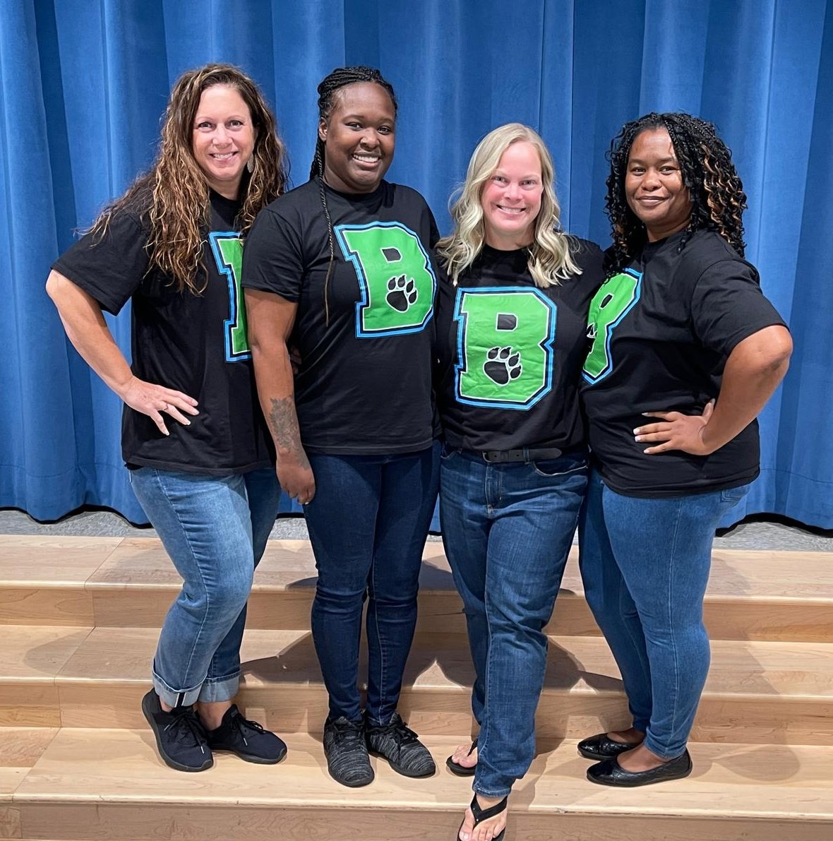 Billingsley_ES's tweet photo. Can you guess the grade level? #BelieveInBillingsley #WeAreBillingsley #GoBobcatsGo 💙💚🧡 #btsccps23 https://t.co/M6wPdKnCX5