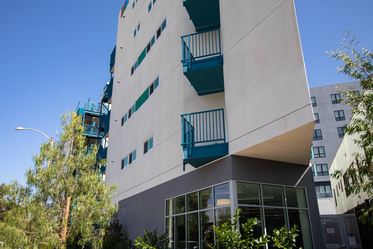 MayorOfLA's tweet photo. Part of addressing the homelessness crisis is BUILDING more housing.

That’s exactly what we're celebrating at Hollywood @pathpartners Villas, where units of permanent supportive housing will house formerly homeless older Angelenos as they find long term stability and relief. https://t.co/mnapGzEOFG