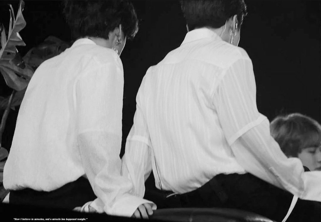 busan_princee's tweet photo. the jikookfication of jikook https://t.co/TXeCbjlMtw