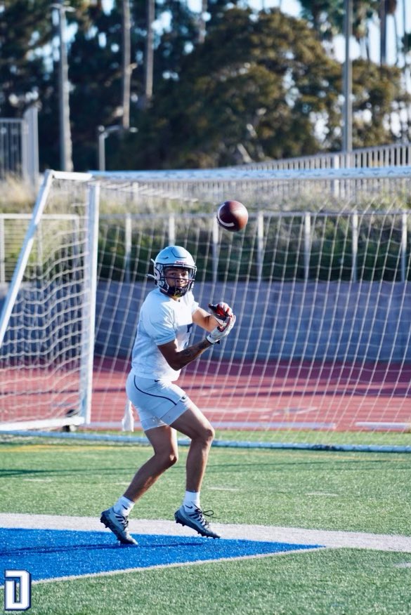 joshualorick2's tweet photo. Sophomore szn in motion #BAMBOYZ https://t.co/RqBwD9RrWI