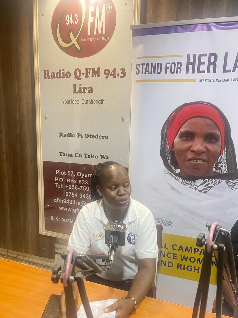 Stand4herlandUg's tweet photo. "The new succession law empowers women, because it recognizes the important role they play in agriculture. It promotes their economic and social rights in Land. It also protects the rights of widows to inherit land," @akutui 4m @landnetug via 94.3 Q-FM Lira.
#LandAwarenessWeek23 https://t.co/J0IPkRFelj