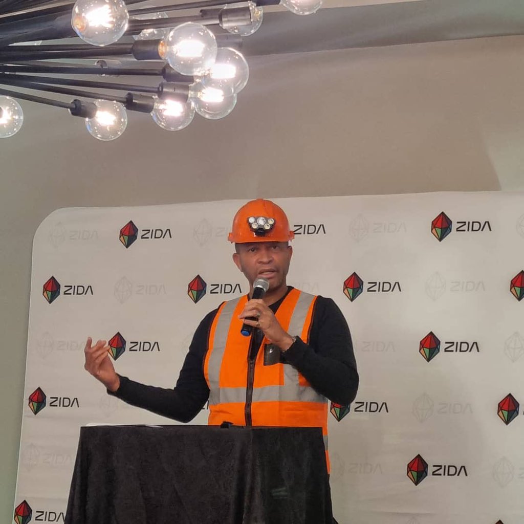 VPCG (@_vpcg_) on Twitter photo Supporting our key client <a href="/zidainvest/">Zimbabwe Investment and Development Agency</a> . ZIDA is currently launching their Mining Claims Match-Making Platform. <a href="/VTKAHIYA/">VINCENT KAHIYA</a> <a href="/RMakuchete/">Reg Makuchete 🇿🇼</a>
#investments Supporting our key client <a href="/zidainvest/">Zimbabwe Investment and Development Agency</a> . ZIDA is currently launching their Mining Claims Match-Making Platform. <a href="/VTKAHIYA/">VINCENT KAHIYA</a> <a href="/RMakuchete/">Reg Makuchete 🇿🇼</a>
#investments