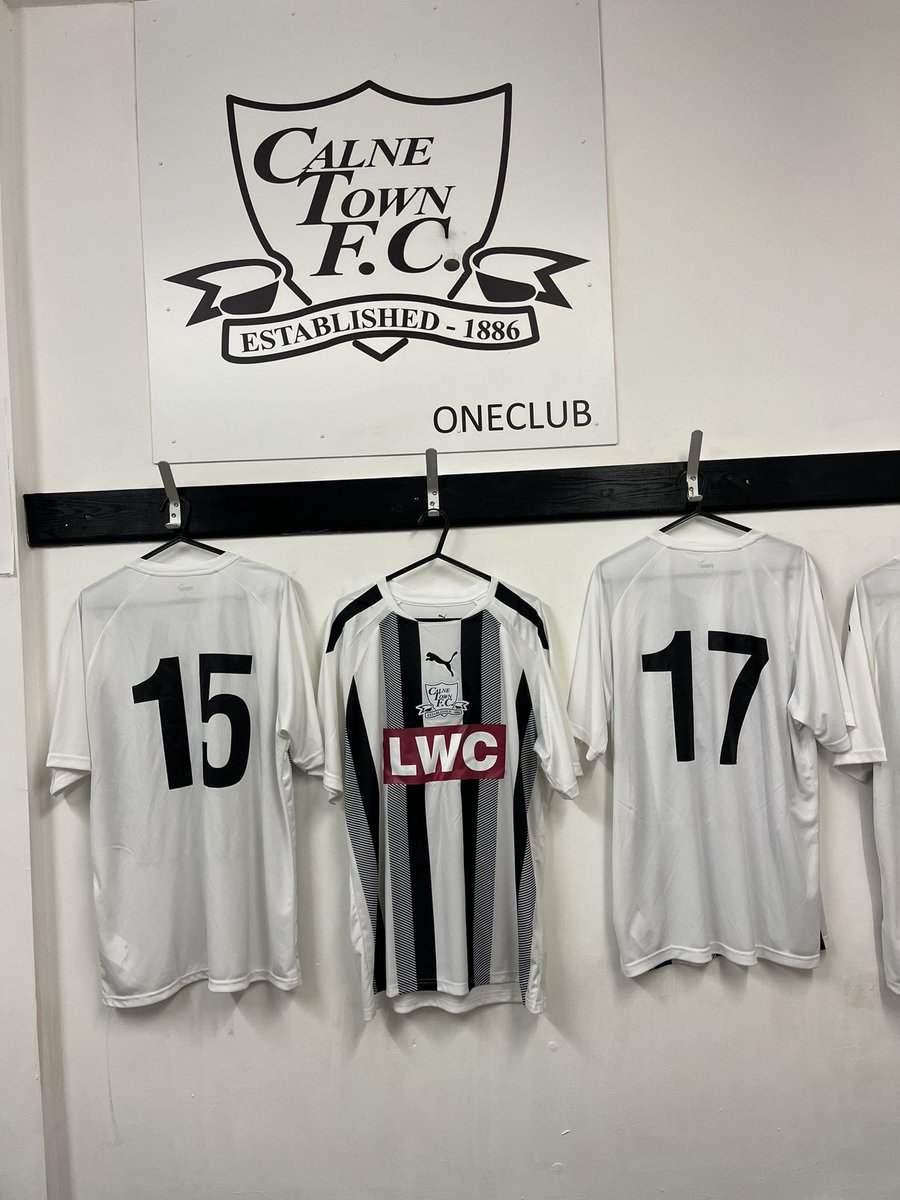 CTFC_U18's tweet photo. New year, new kit, new goals💪💪💪

Thank you to LWC for the sponsorship of the home kit this season🤍🖤

One Club, One Town, One Purpose, One Community https://t.co/D62N5bWyix