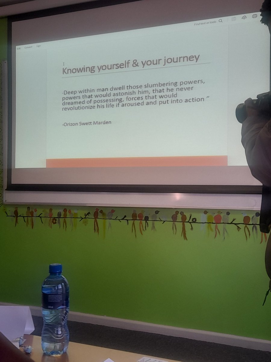 TshegoKing1's tweet photo. Mabule added to say that for one to know what businessthey want you need to know yourself. "It starts with you, use your talent to solve community problems" says the owner of Mabule International, Mr Might Mabule. #innovationmadedifferent https://t.co/ZBeAnTpS3u