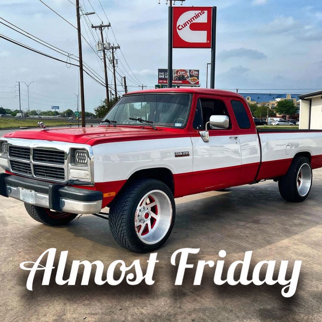 iisdiesel's tweet image. Almost Friday diesel fam! Repost if you’re ready for Friday!🔥🔥

#iidiesel #diesel #almostfriday #dieseltrucks #cummins #diesellife