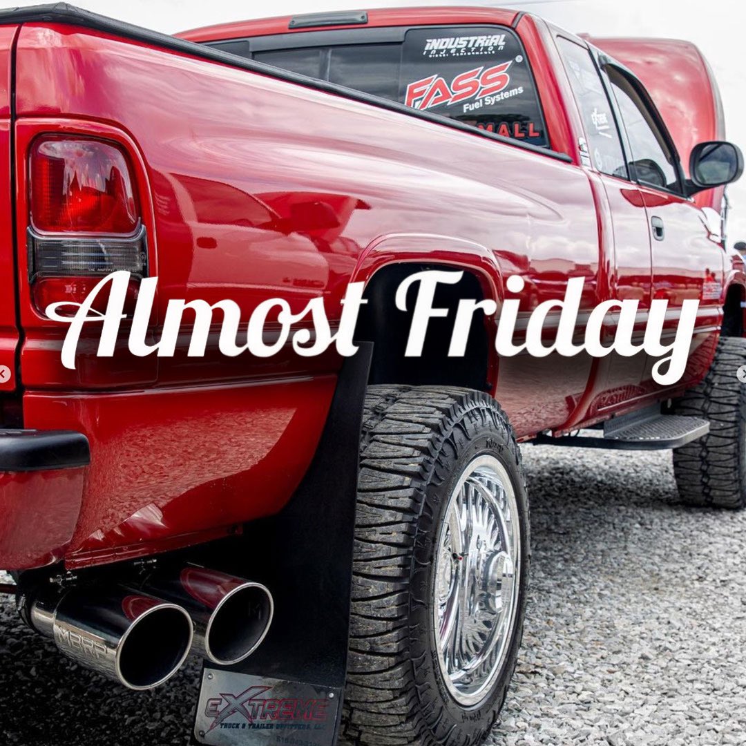 iisdiesel's tweet image. Almost Friday diesel fam! Repost if you’re ready for Friday!🔥🔥

#iidiesel #diesel #almostfriday #dieseltrucks #cummins #diesellife