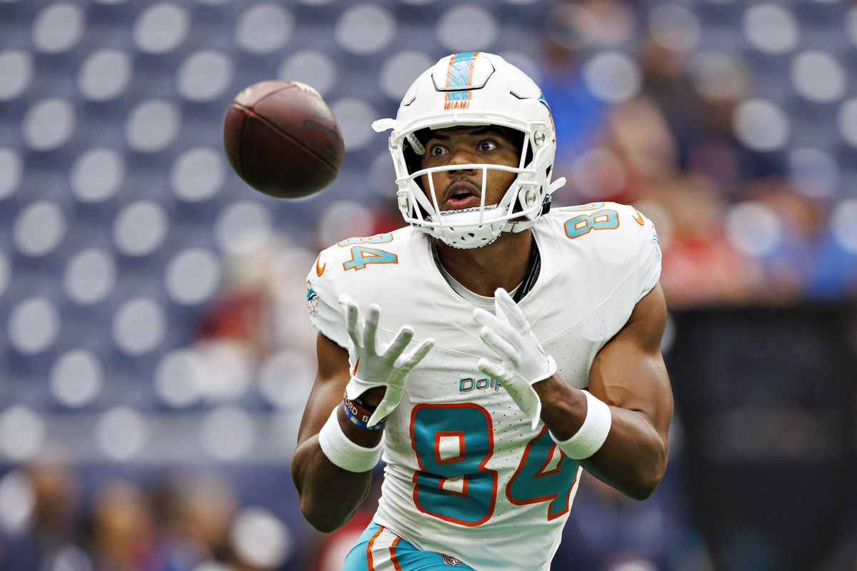 FinsXtra's tweet photo. Former Miami Dolphins and now Arizona Cardinals TE Elijah Higgins was the player with the most waiver claims, with 5 teams trying to claim the 2023 6th round pick (@FieldYates) #FinsUp https://t.co/FtYxdO4FZn