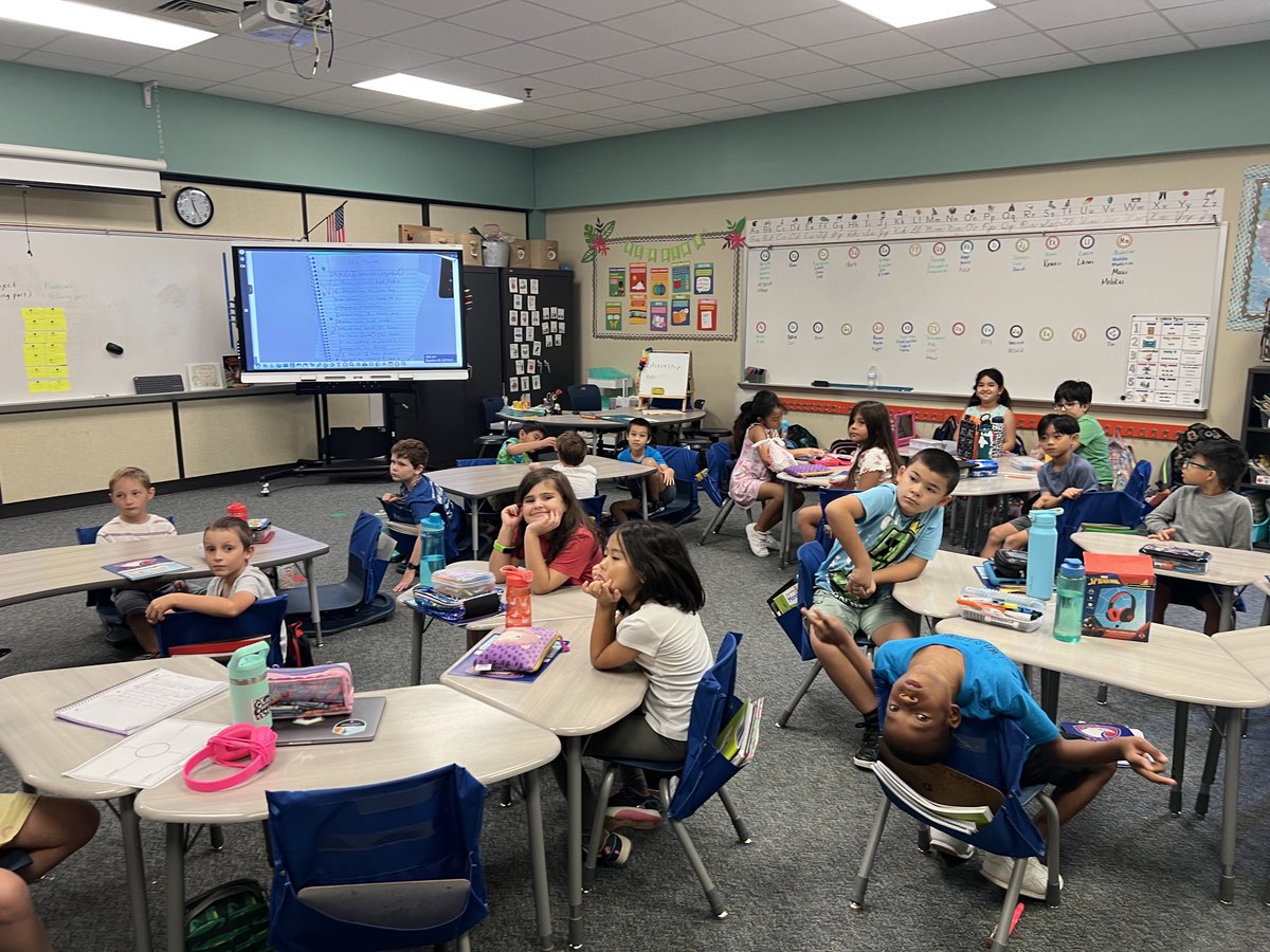 Kids and staff at Colony Bend ES working hard! Listening, reading, writing in large and small groups. Strong systems in place. Thanks to hardworking teachers and Principal Brown! FBISD cares! Proud Supt!