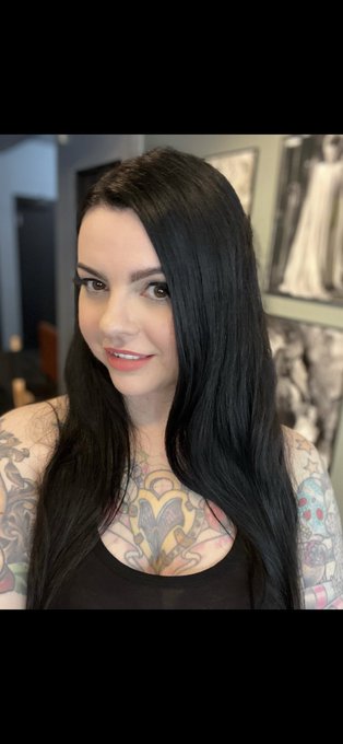 Hi 🦇 https://t.co/9I3CLHLgf9<a href="/tag/bts"class="tags"><span>#bts</span></a><a href="/tag/kpopstans"class="tags"><span>#kpopstans</span></a>