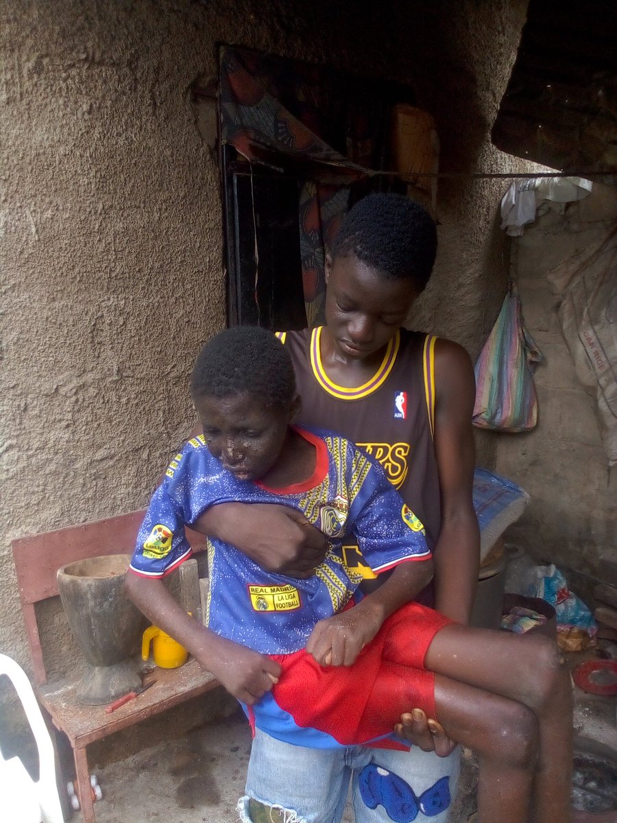 Please 🙏🙏 help him with anything you can donate we will appreciate it 🙏🙏🙏😭😭😭😭