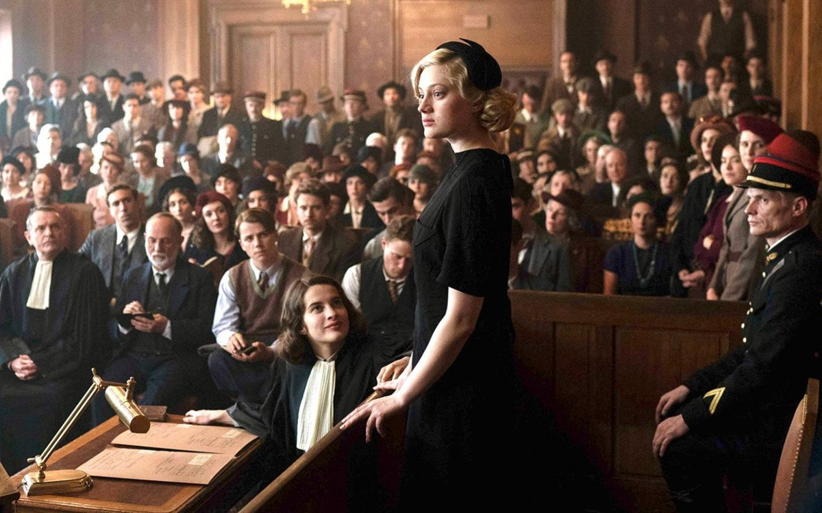 AgendaLisboa's tweet photo. Paris, 1930. Madeleine é uma jovem atriz que é acusada de assassinar um famoso produtor. É este o ponto de partida para 𝗢 𝗰𝗿𝗶𝗺𝗲 é 𝗺𝗲𝘂, a nova comédia de François Ozon, que chega hoje às salas de #cinema.
#midasfilmes https://t.co/IpzdnUIYqv