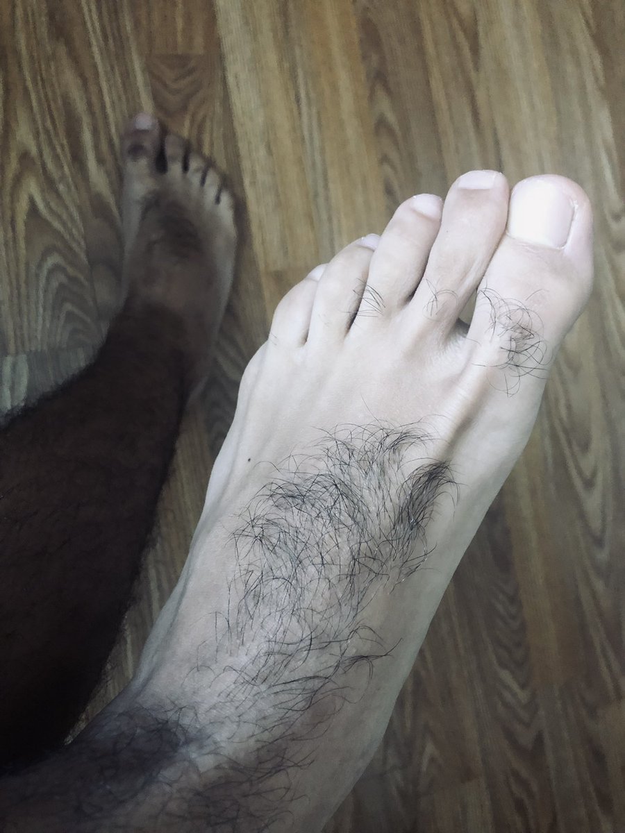 elpiedepato's tweet photo. It’s been a while #gayfeet #feet #hairy https://t.co/ixR3aq6hbA