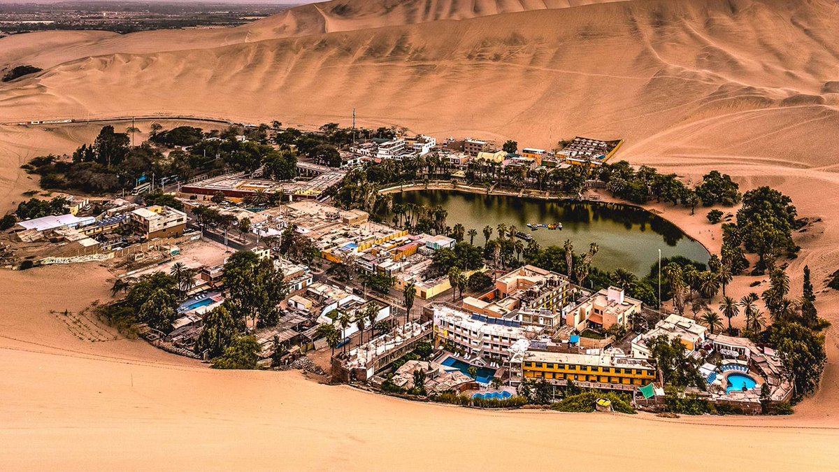 readamigo's tweet photo. Huacachina, Perú https://t.co/i258p6Xjod