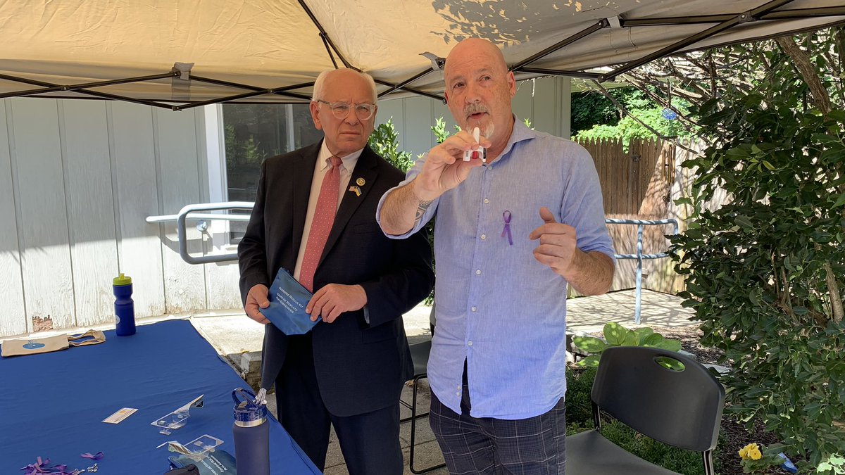 RepPaulTonko's tweet photo. Today, on International Overdose Awareness Day, I visited @ProjSafePoint to tour their facility, receive a Narcan training, and meet with staff to discuss the need to reduce overdoses and save lives through harm reduction and on-demand treatment. https://t.co/95MlRdFuQA