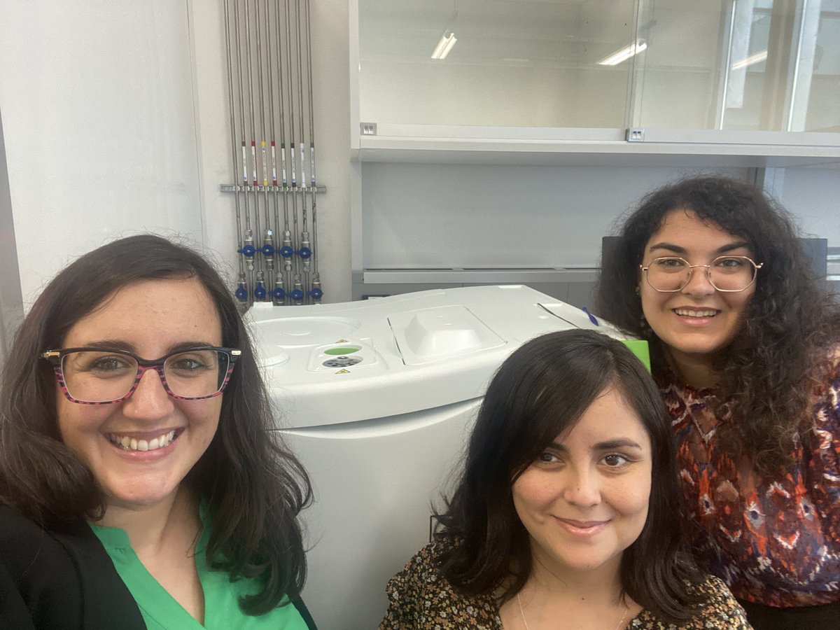 NanoESC Lab (@nanoelectrocat) on Twitter photo We got our #gaschromatograph installed! And all the line gases of lab 1 were installed as well! 🥳
#electrochemistrylab
<a href="/Pilar_sanchpe/">Pili Sánchez Peña</a> <a href="/Jaxiry152/">Jaxiry Barroso</a> <a href="/MariaEscEsc/">María Escudero</a> <a href="/icn2nano/">Catalan Institute of Nanoscience & Nanotechnology</a> We got our #gaschromatograph installed! And all the line gases of lab 1 were installed as well! 🥳
#electrochemistrylab
<a href="/Pilar_sanchpe/">Pili Sánchez Peña</a> <a href="/Jaxiry152/">Jaxiry Barroso</a> <a href="/MariaEscEsc/">María Escudero</a> <a href="/icn2nano/">Catalan Institute of Nanoscience & Nanotechnology</a>