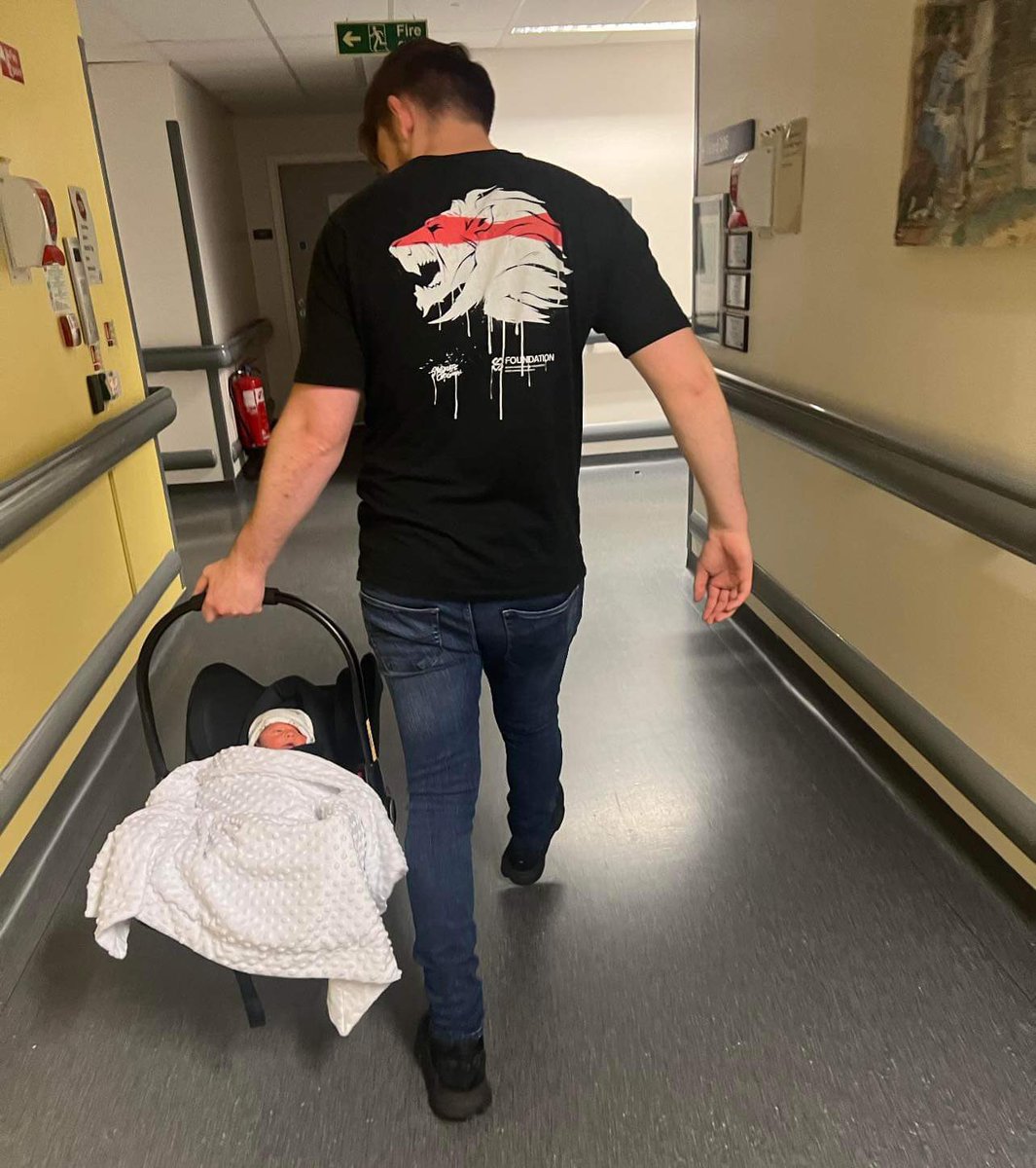 Denntonnhere's tweet photo. Otto-Alexander Denton

Went home today! 

And ofc we were reppin the merch! 

@Syndicate 
@SyndicateOG 
@alicecassell 

When’s the baby merch incoming. https://t.co/mAYa2Q8mO7