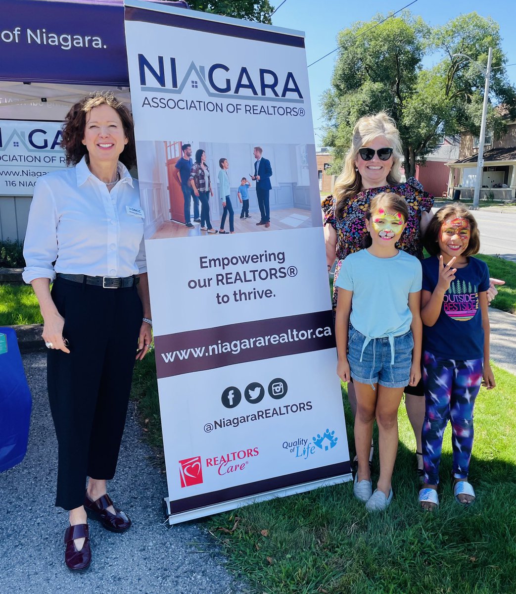 What a wonderful way to wrap up August by joining one of our valued partners ⁦@NiagaraREALTORS⁩ at their annual bbq. Thank you Sarah for all that you do for realtors and our community. We are better because of it. ⁦@the_GNCC⁩ ⁦@GNCCpromoter⁩