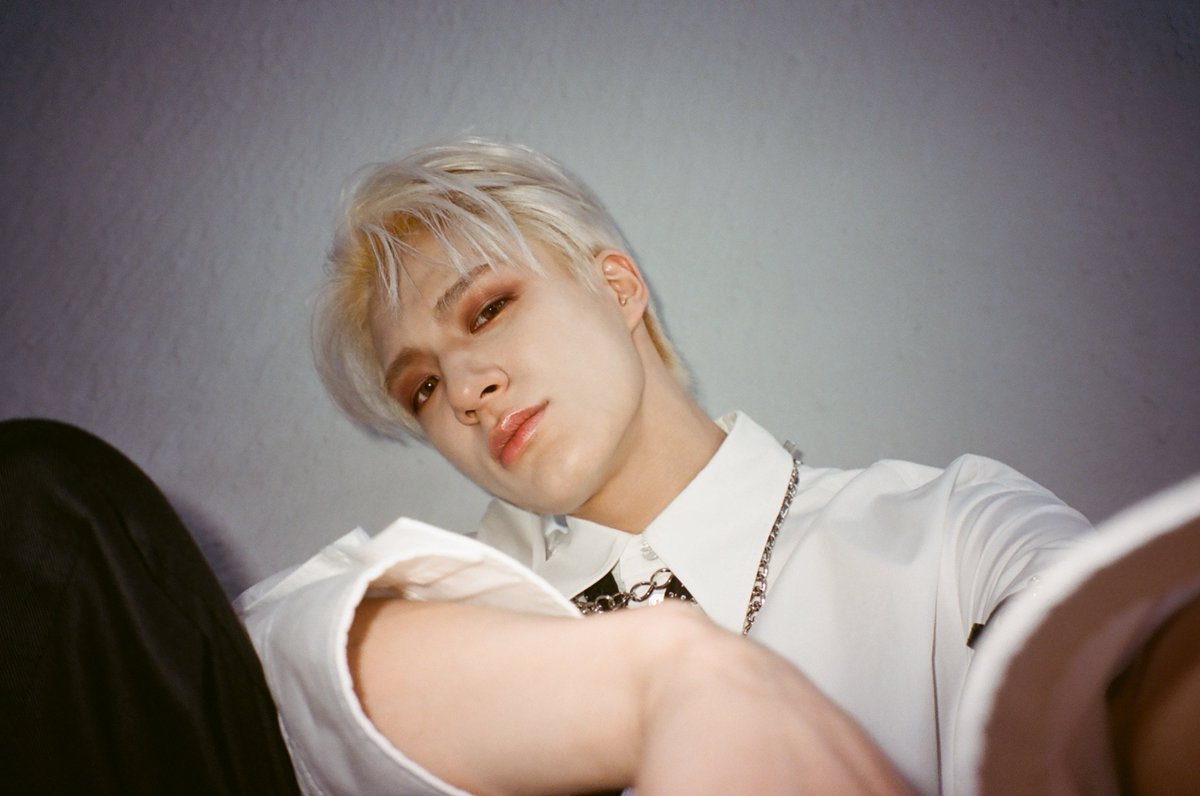 jeno pics 👑 tweet media
