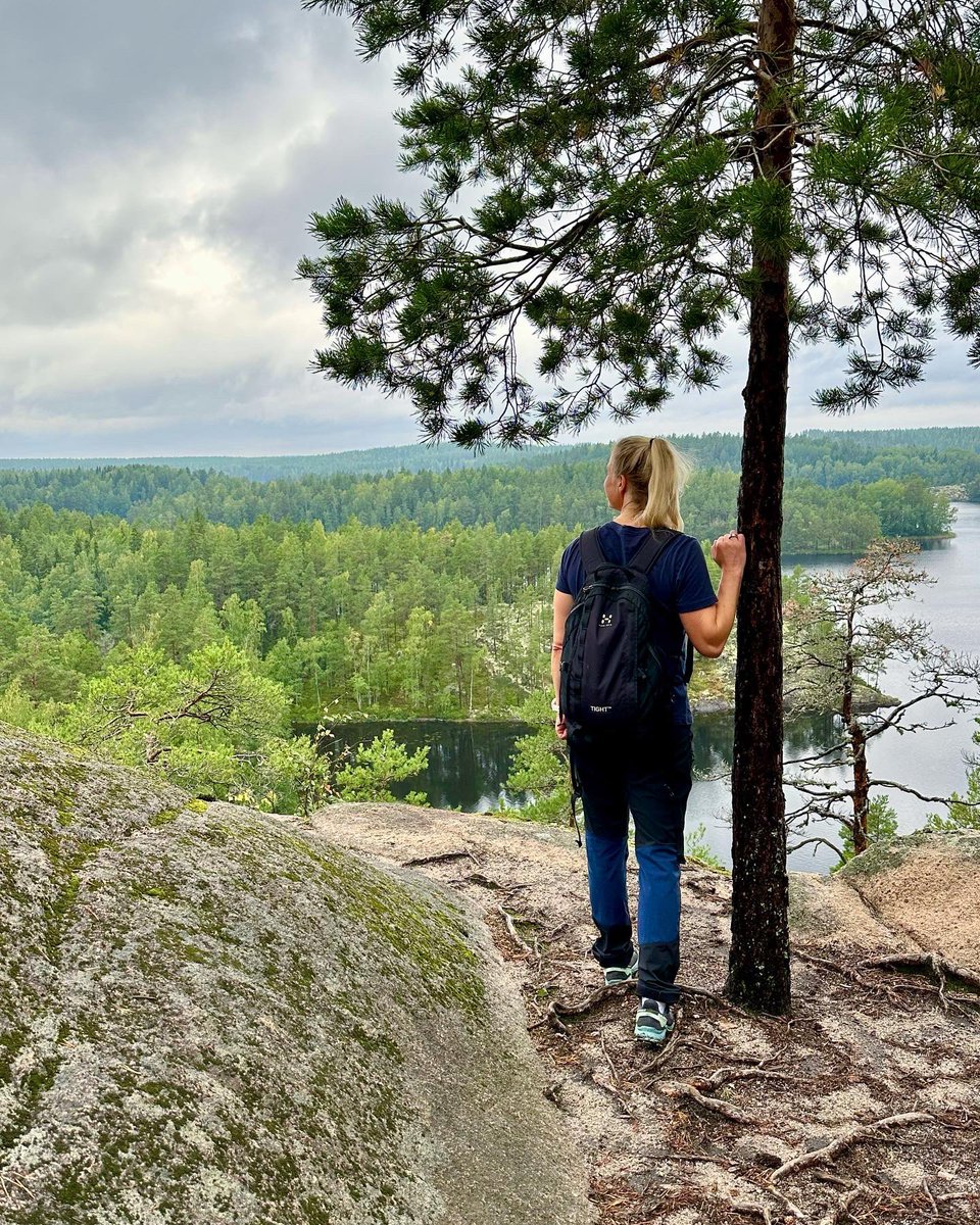 SannaJaas's tweet photo. Huippua päästä viimein käymään Repoveden kansallispuistossa. 
Tänne pitää päästä uudelleen💚 https://t.co/pW9KtzGhYK