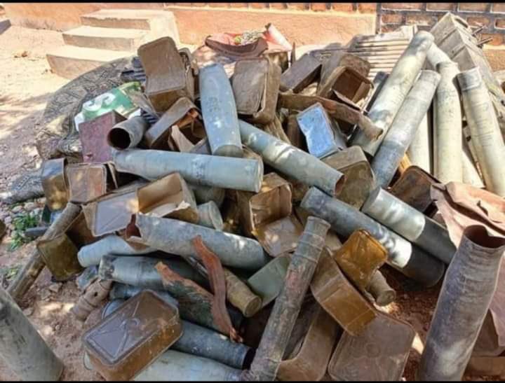 G0RG0R_'s tweet photo. Following the successful disarmament of Bihi Militia by #SscDefenceForces and clearance of his malitia remnants from #SsRegions on 25/08/2023, #SscKhaatumo is now intensifying efforts to search the involvement of foreign resources in supporting warlord @musebiihi's secessionist militia, which played a role in committing war crimes in #Laascaanood.Over an 8-month period, citizens of #SscKhatumo consistently reported suspicions of external assistance that contributed to secessionist hostilities in #Laascaanood. Compelling evidence is emerging, shedding light on the suspected individuals and ports used for transporting these explosive ordnances. Further disclosures are expected, encompassing elements such as drones and communication equipments.
@ChineseSomalia @FeiShengchao
@US2SOMALIA @declassifiedUK
@UKinSomalia @amnesty @MSF @UNSomalia @OCHASom @EU_in_Somalia @CabdiQowdhan @UNSC_Reports @UNGeneva
@SSCKhaatumo @SSCscope
@Kaarbaash