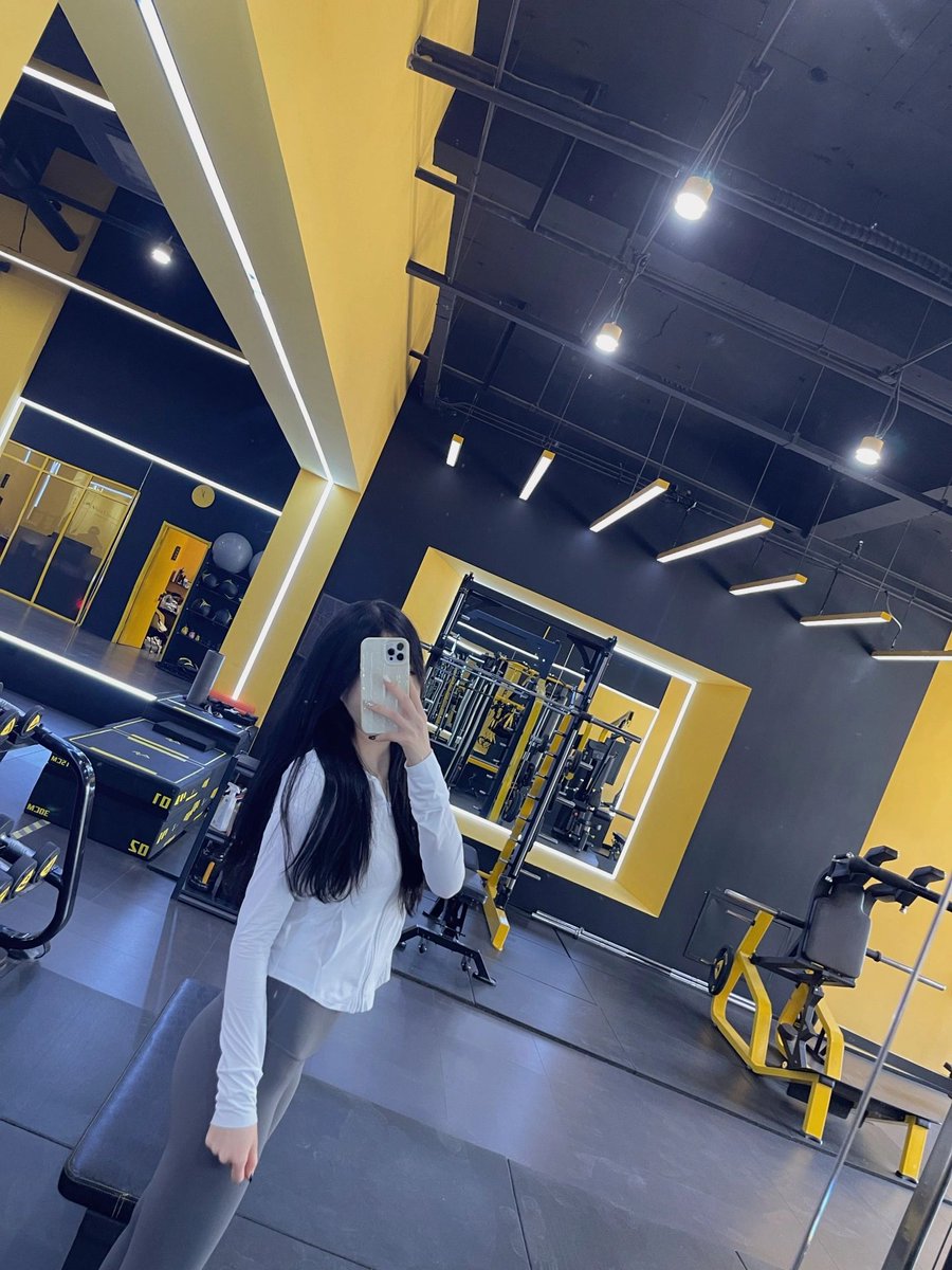 RachelMilllo's tweet photo. 🇺🇸🇺🇸😆😂😂💪🥰🥰🥰🙌💪🙌💪🙌💪Make every workout a reflection of your commitment to health and beauty! 💥💃🙌💪🙌💪🙌💪 #miami #manhattan #gym https://t.co/n3irFeIZ8L