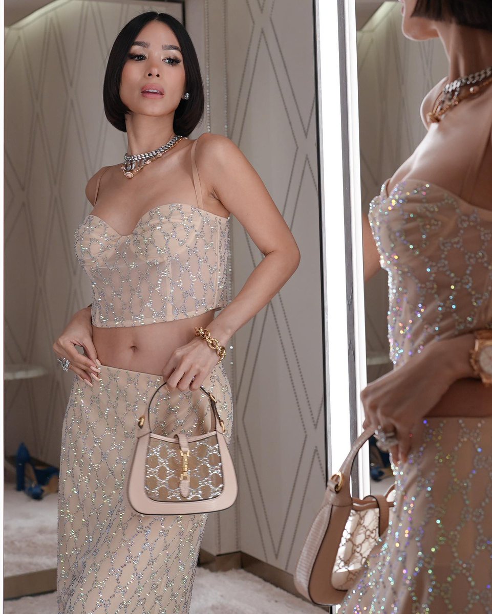 “You attract what you are, not what you want. So if you want it then reflect it.” ✨💖