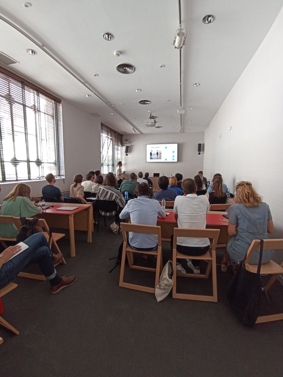 ACES 2023 does not stop! 

Methods, social norms, labour, education, discrimination, polarization and much more topics covered by today's sessions.