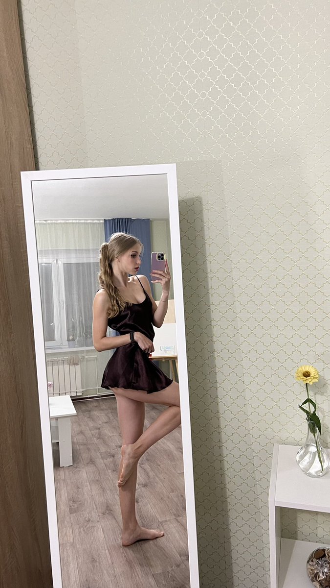 #нюдсочетверг