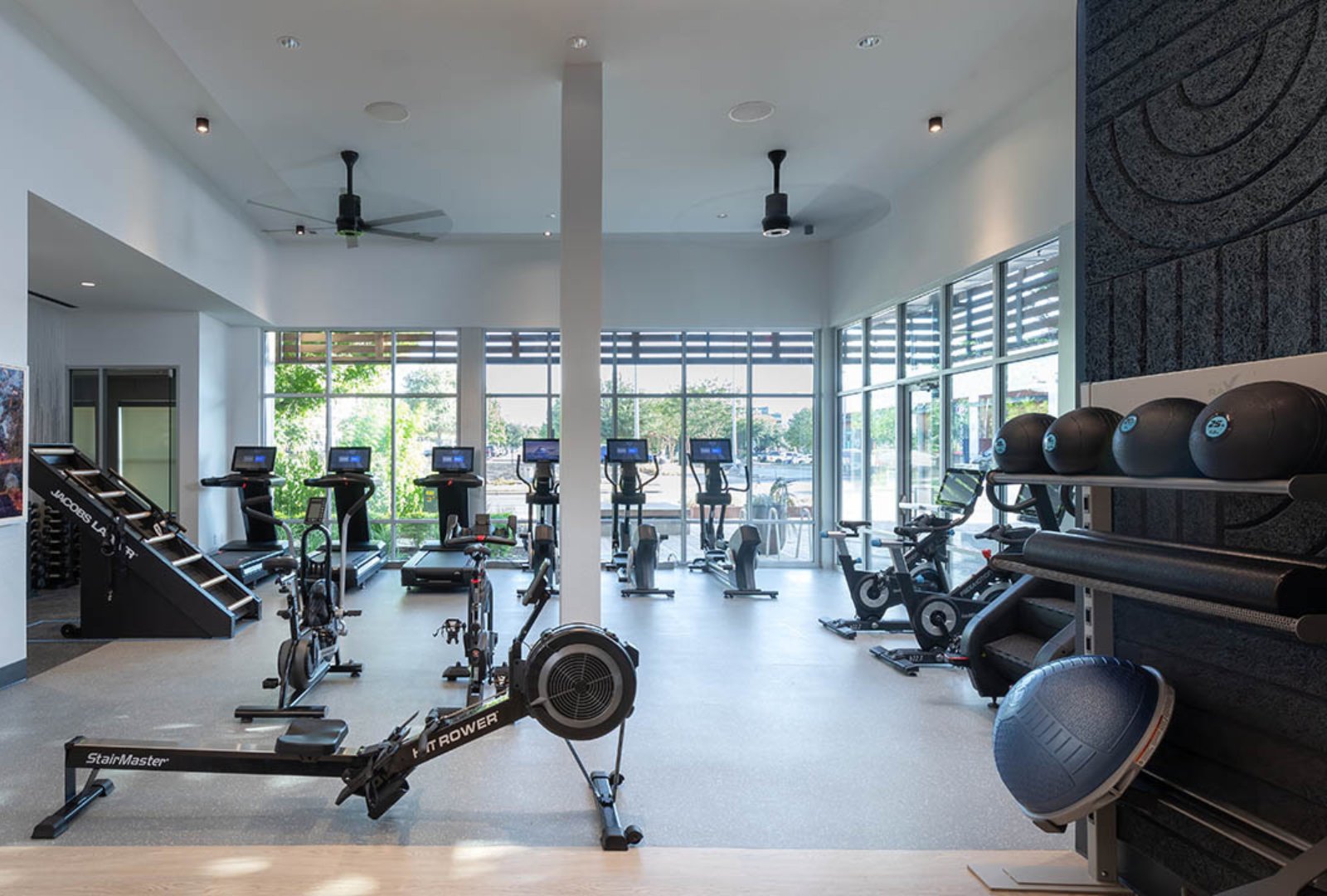 Home - Legacy Fitness Center