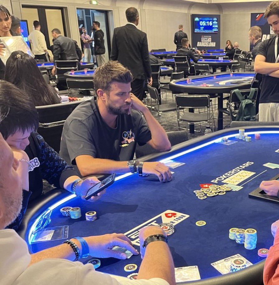 DonSoriano_'s tweet photo. 🔴 [ÚLTIMA HORA] Gerard Piqué ha perdido los derechos de la Kings League en el Gran Casino de Montepinar contra un ruso alcoholizado. https://t.co/wJdIgrVpT4