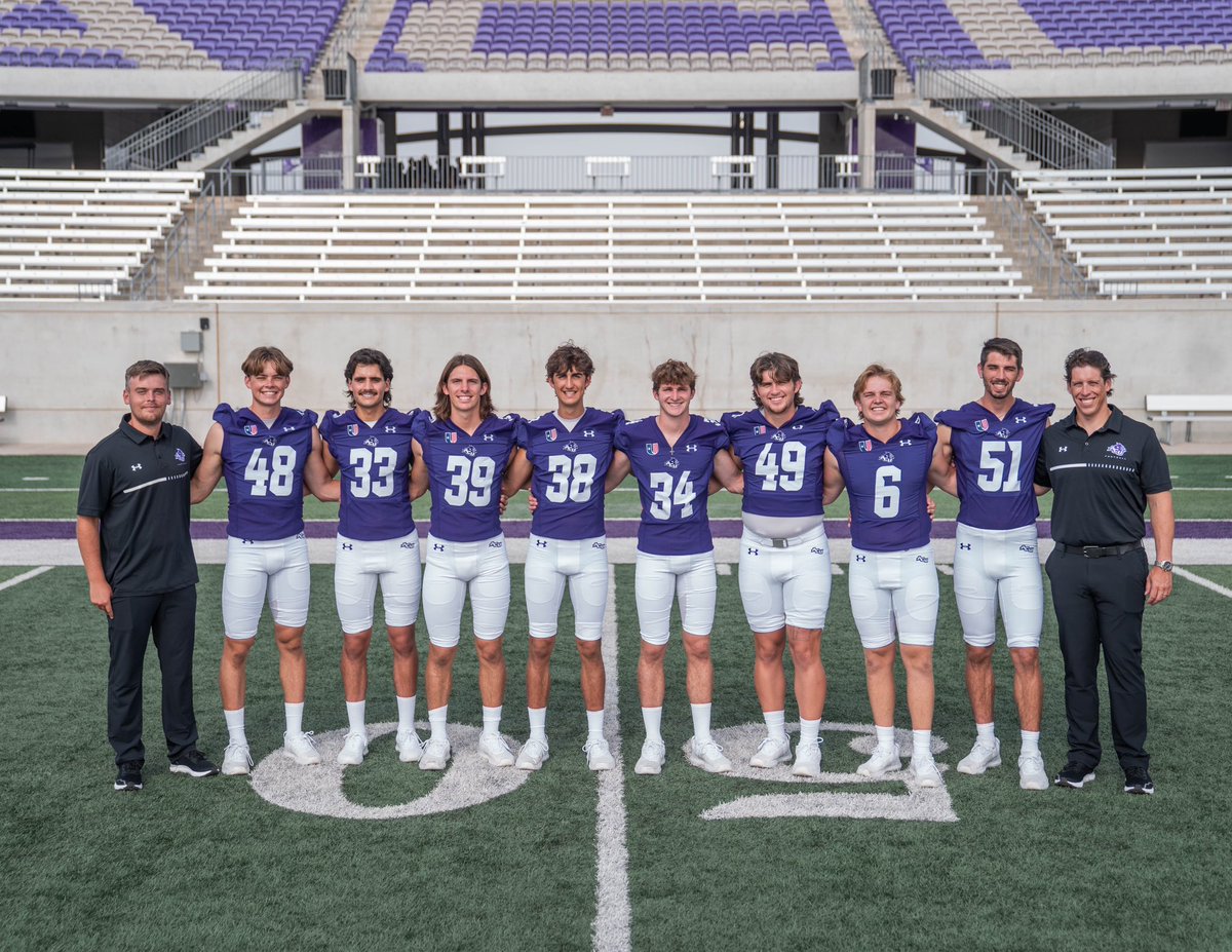 Coach_MattClark's tweet image. Season 15 kicks off tonight… 😈
#CDT
#B3
#BallControl