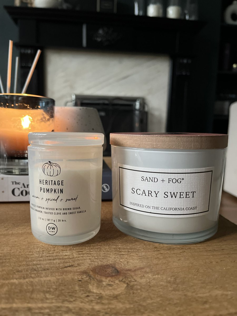 laura1785's tweet photo. @TKMaxx_UK providing the best candles 😍
Too many to choose from 🕯 #oneofeverythingplease https://t.co/0TxdaPOTJp