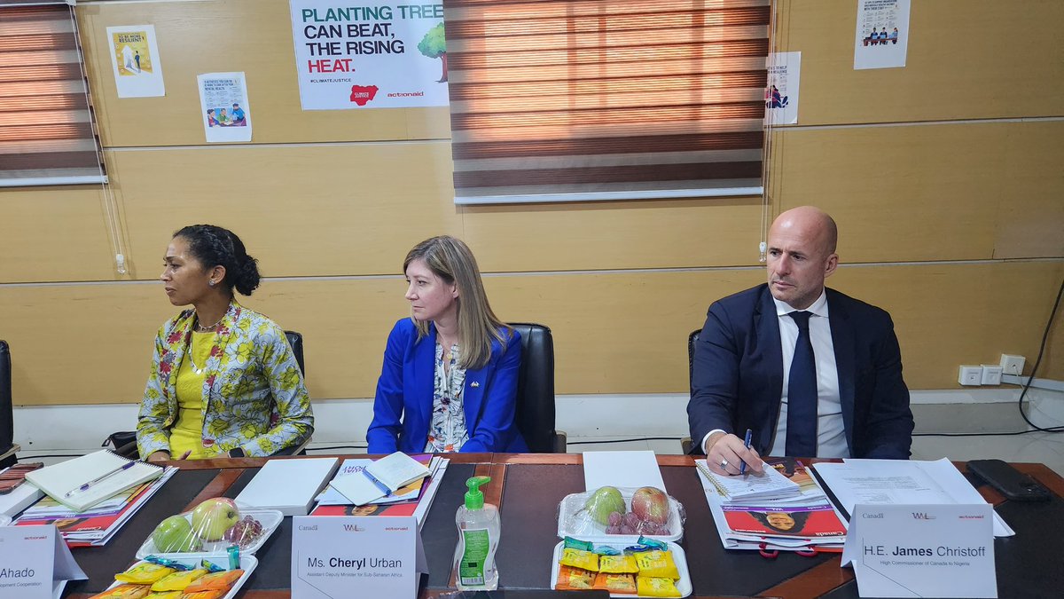 CanHCNigeria's tweet photo. While in Abuja, ADM @cheryl_urban met with some of the 100 organisations supported through the Women’s Voice and Leadership Program, implemented by Action Aid in Nigeria. It has been designed to support grassroot women led organisations in the country. 

@ActionAidNG #SDG5 https://t.co/SOQUOOxoWP