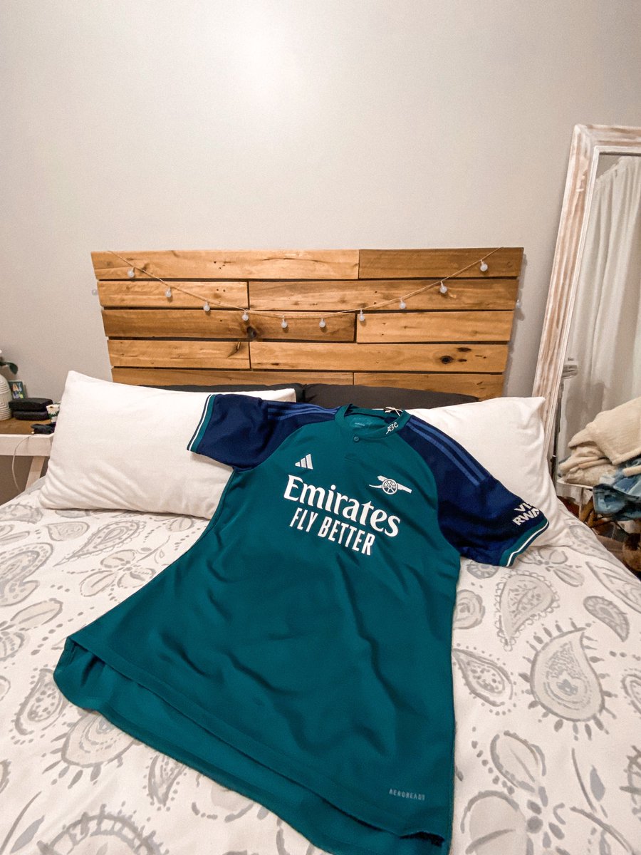 Boys.. we did it. 🤍
#coyg #arsenal