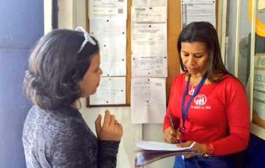 OAPLCIVSS's tweet photo. #31Ago | 🇻🇪 La @OAPLCIVSS visitó a empleadores en el municipio Sotillo, para realizar revisión de los deberes formales. #JuntosPorCadaLatido #IVSS #OAIvss #Anzoátegui #TrabajoEnEquipo @MagaGutierrezV @NicolasMaduro @Somosivss https://t.co/XfenRozJLb