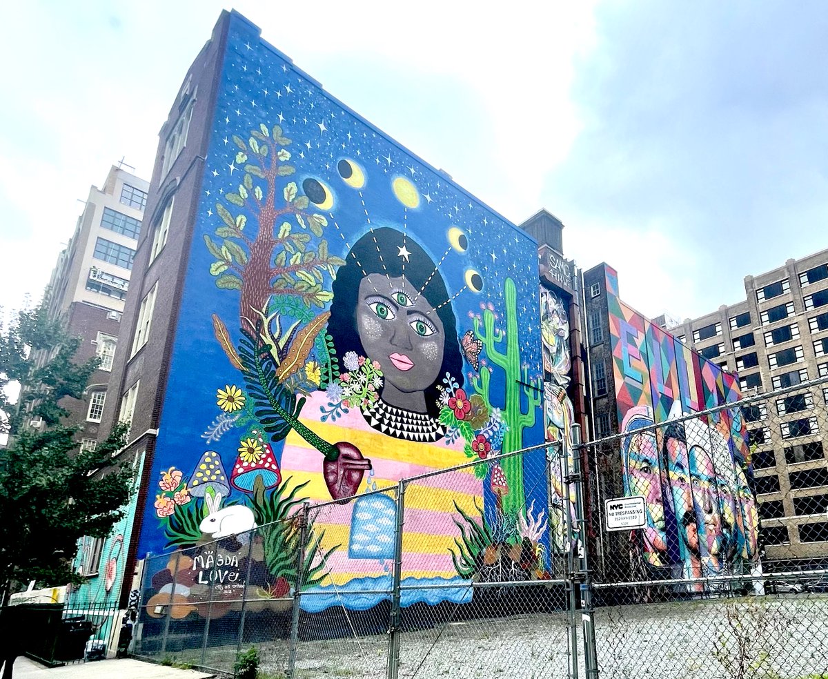 GVSHP's tweet photo. The largest mural in #NYC remains visible at @cityasschool, at least for now. Learn the story behind this colorful 5-story celebration of the city's immigrant past + women empowerment, + it’s uncertain future: https://t.co/QwxC2NscbL https://t.co/fpM6KCsQrR
