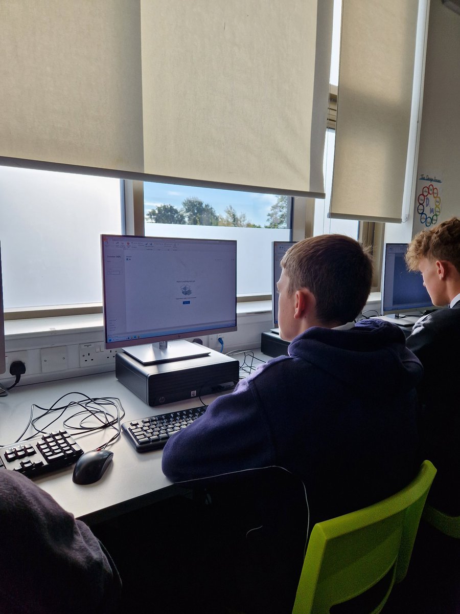 2E building their CAD skills today on inventor 🖥 <a href="/harrisacdundee/">Harris Academy</a>