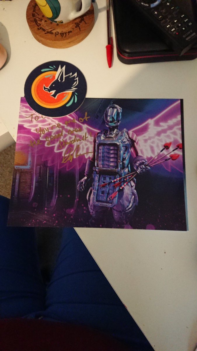 batfan88's tweet photo. @GuyStitched got a wonderful present of your autograph and quote from my sister and her partner after Tennocon. I may of cried a little. Thanks for being so awesome x https://t.co/dRn6q5NqXQ
