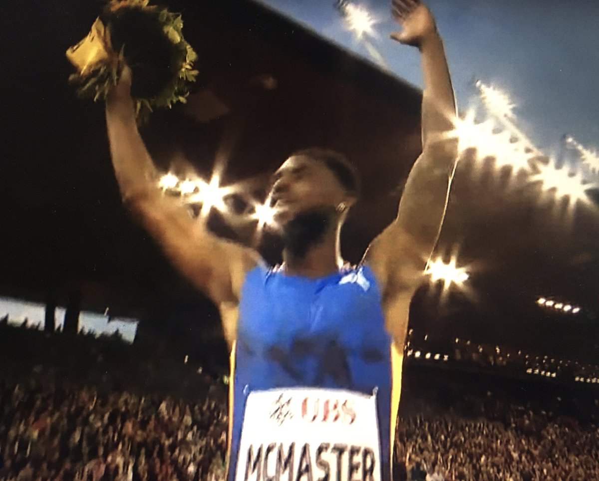 Kyron McMaster (class) 🥈@wabudapest23 inflige à @kwarholm sa première défaite sur 400 haies en @Diamond_League en 5 ans (hors abandon) 🔥🔥🏟😳
@WeltklasseZH @WorldAthletics