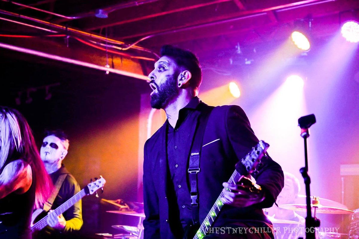 ChillerPhoto's tweet photo. Dark Divine on the Hard Reset Tour Richmond Virginia https://t.co/tWCFWPaXx7