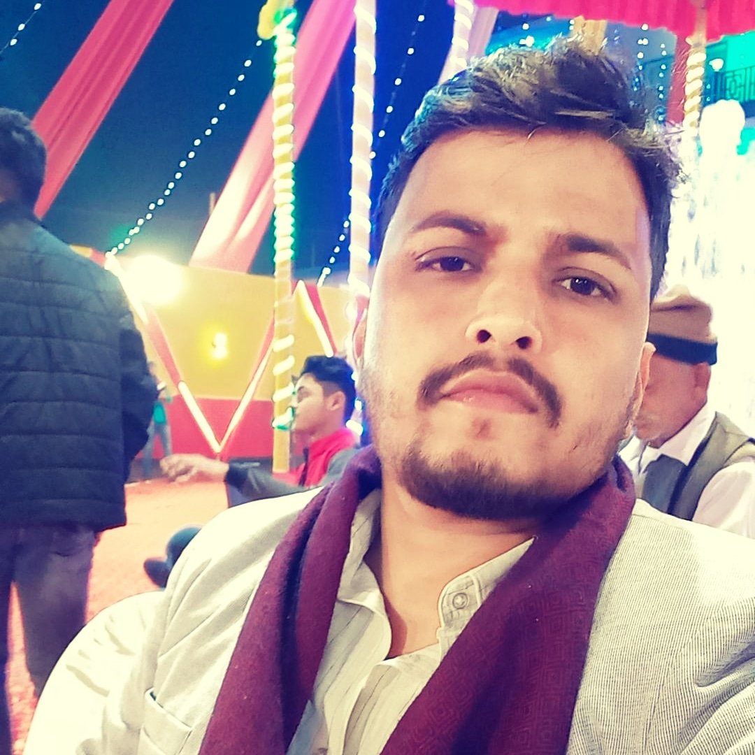 Shubhamsr3's tweet photo. #NewProfilePic https://t.co/7sR2K0I8lT