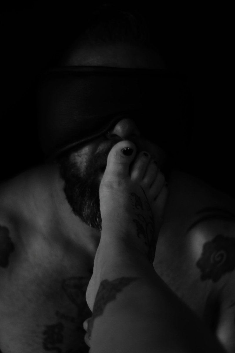 meesteresaurora's tweet photo. Wat #ruik je?
Wat #voel je?
Wat #proef je?
#feet #foot #footfestish #fetish https://t.co/EqD5ZTxOXZ
