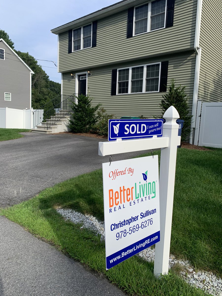 Sull12's tweet photo. Congratulations to my #BillericaMA Sellers on the sale of your home. $40,000 OVER List Price! Thank you for entrusting me with the sale your home and the purchase your new one.
#BLRE #ICanSellYoursToo #ExperienceMatters https://t.co/bsuKFe41ED