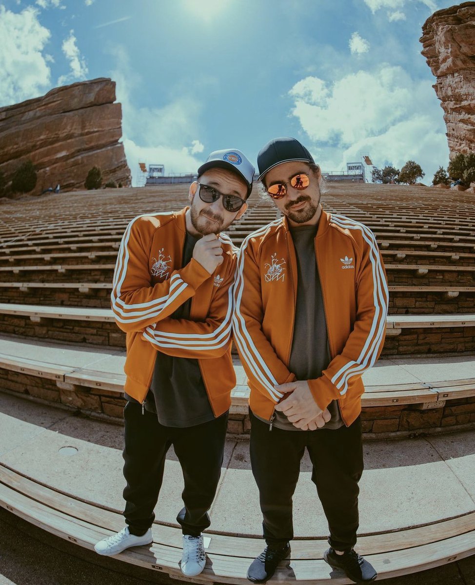 blizzysnglizzys's tweet photo. drop you and your fave DJ(s) 😛 https://t.co/eHtL0P9swE